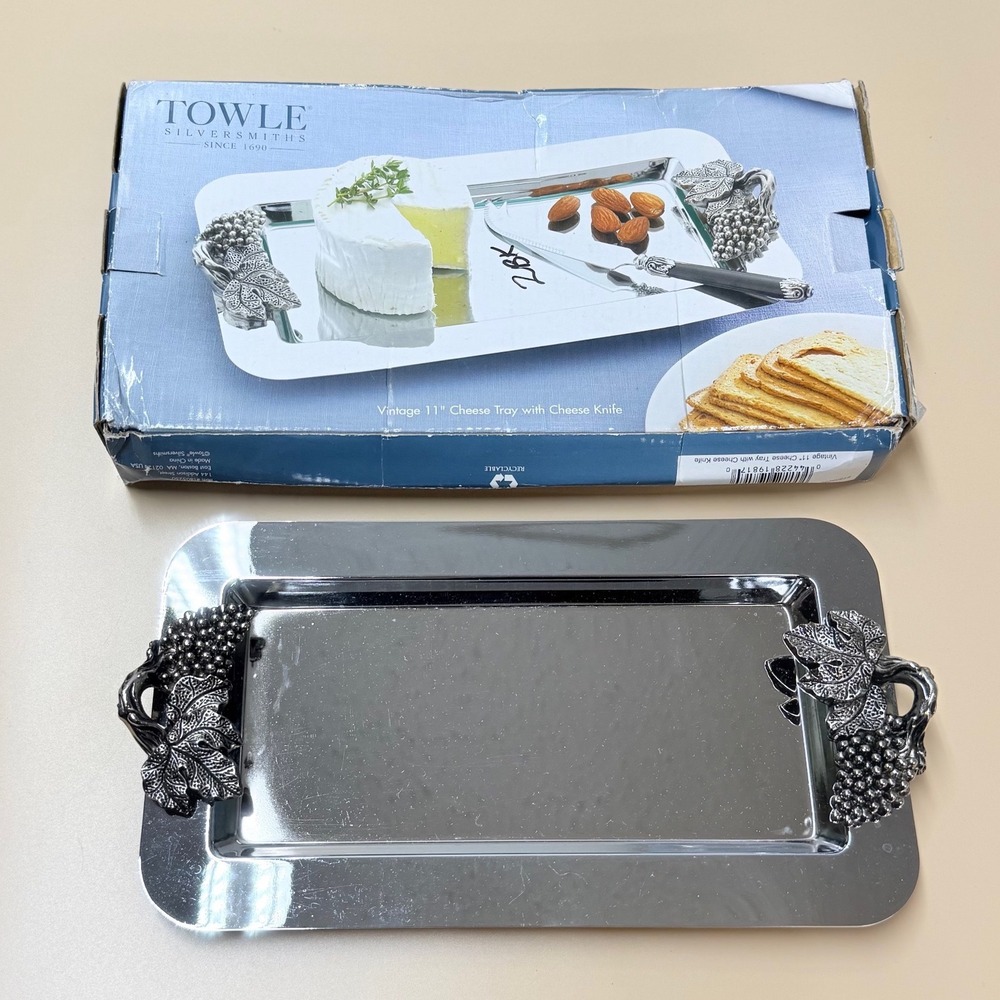 Towle Silversmiths 11 Inch Cheese Tray Grape Leaf Handle Silver Tone Platter Box